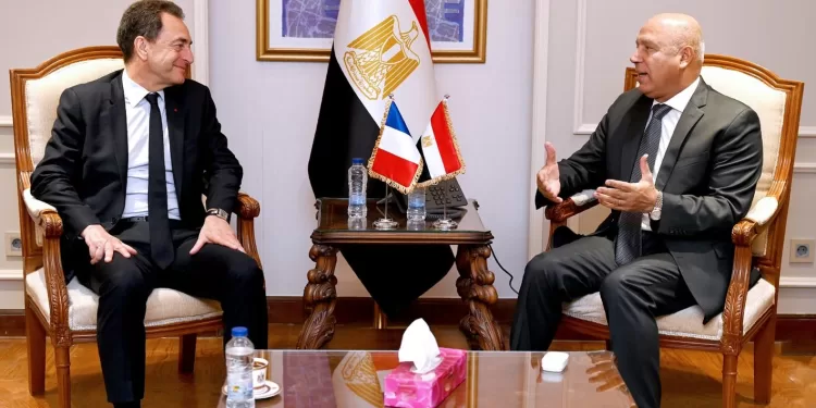 Transports :  Coopération fructueuse avec la France 2 - Le Progrès Egyptien Transports :  Coopération fructueuse avec la France 1 - Le Progrès Egyptien