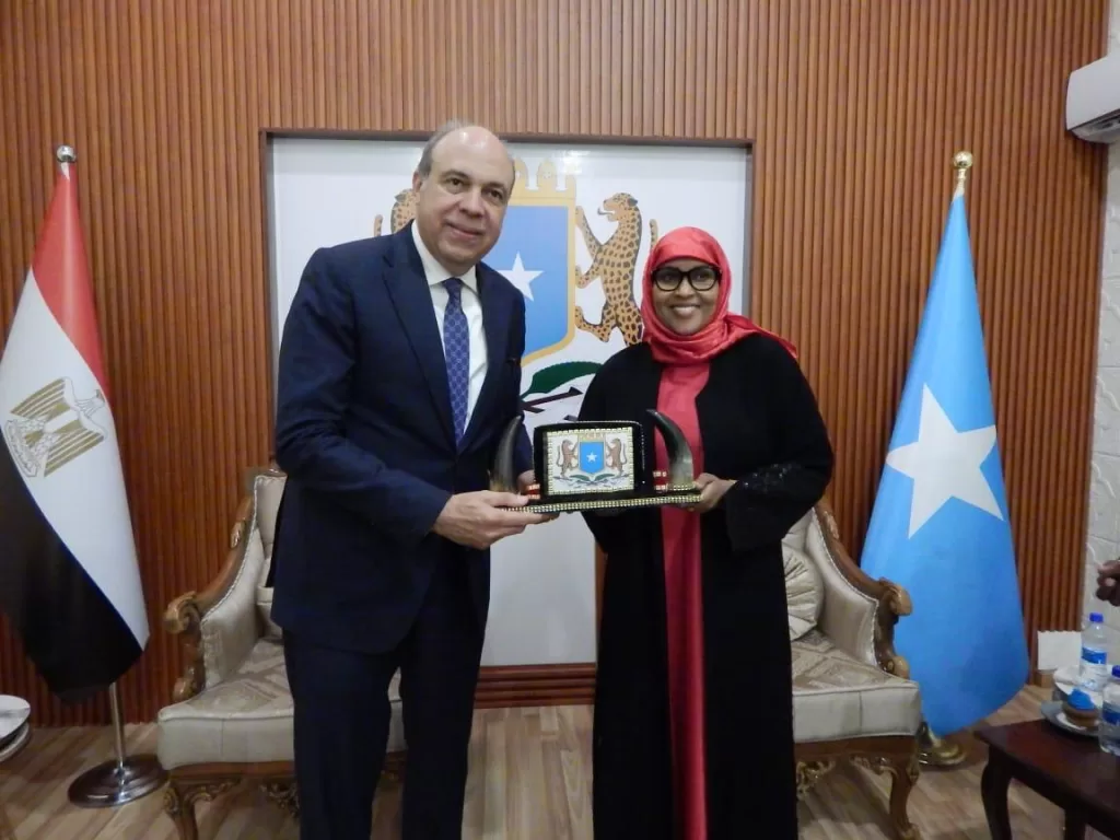 Al-Hefni : Former de nouveaux partenariats dans l'aviation civile 6 - Le Progrès Egyptien Al-Hefni : Former de nouveaux partenariats dans l'aviation civile 5 - Le Progrès Egyptien