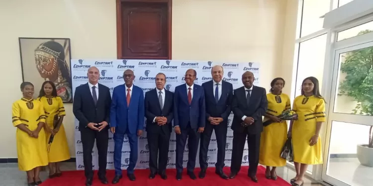 Al-Hefni : Former de nouveaux partenariats dans l'aviation civile 2 - Le Progrès Egyptien Al-Hefni : Former de nouveaux partenariats dans l'aviation civile 1 - Le Progrès Egyptien