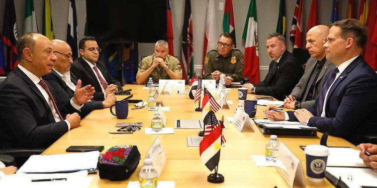 Egypte - Etats-Unis : Coopération dans le domaine de la sécurité aérienne 2 - Le Progrès Egyptien Egypte - Etats-Unis : Coopération dans le domaine de la sécurité aérienne 1 - Le Progrès Egyptien