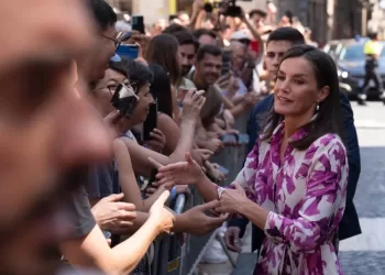 La reine Letizia éblouit Barcelone 