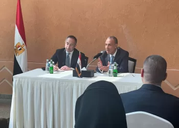 Qatar : Le ministre des Affaires étrangères rencontre des figures de la communauté égyptienne