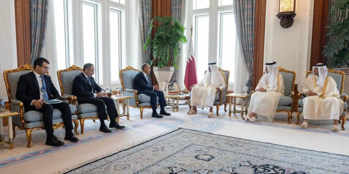 Le chef de la diplomatie égyptienne reçu par l’émir du Qatar 2 - Le Progrès Egyptien Le chef de la diplomatie égyptienne reçu par l’émir du Qatar 1 - Le Progrès Egyptien