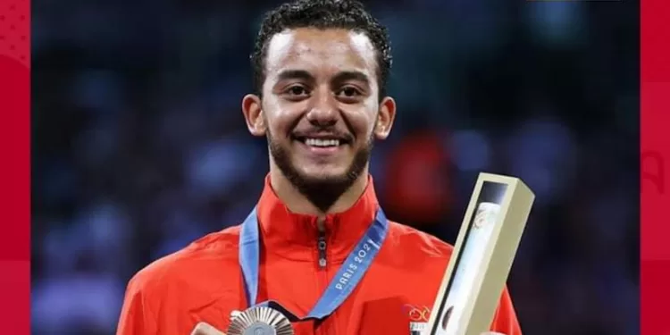 Le ministre des Sports félicite El-Sayed pour avoir remporté la médaille de bronze en escrime 1 - Le Progrès Egyptien