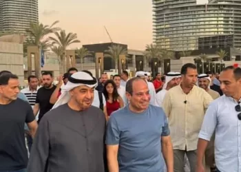 Al-Sissi et Ben Zayed dans une tournée à la Nouvelle Alamein