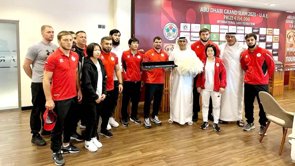 J-O de Paris 2024: La délégation des Emirats arabes unis fait ses débuts 6 - Le Progrès Egyptien J-O de Paris 2024: La délégation des Emirats arabes unis fait ses débuts 5 - Le Progrès Egyptien