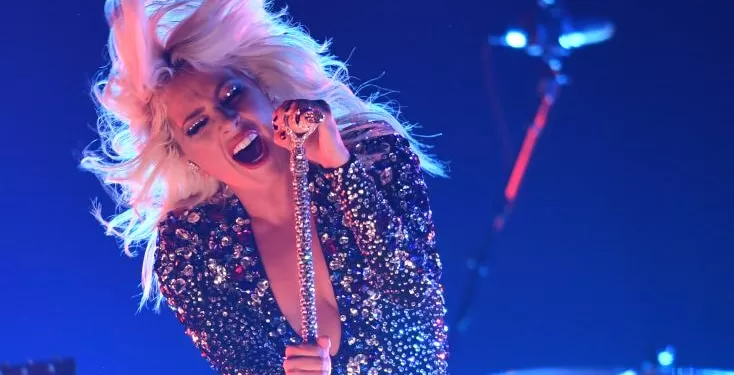 JO-2024: Lady Gaga, Snoop Dogg, Céline Dion... les stars arrivent 1 - Le Progrès Egyptien