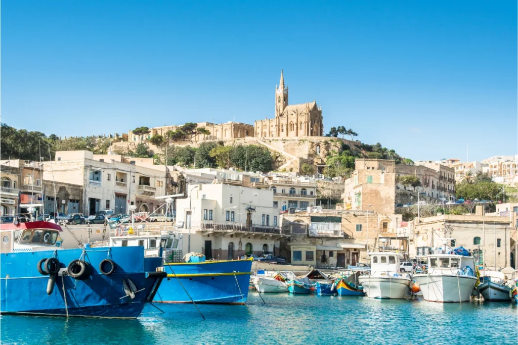 Les îles de Méditerranée : Un voyage entre nature, culture et histoire 12 - Le Progrès Egyptien Les îles de Méditerranée : Un voyage entre nature, culture et histoire 11 - Le Progrès Egyptien