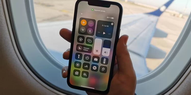 Mode avion : Téléphone inutile ? 2 - Le Progrès Egyptien Mode avion : Téléphone inutile ? 1 - Le Progrès Egyptien