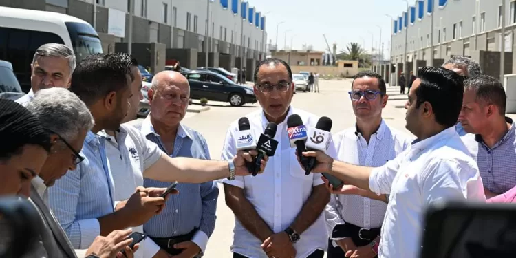 L'Etat tient à soutenir et encourager l'industrie nationale 2 - Le Progrès Egyptien L'Etat tient à soutenir et encourager l'industrie nationale 1 - Le Progrès Egyptien