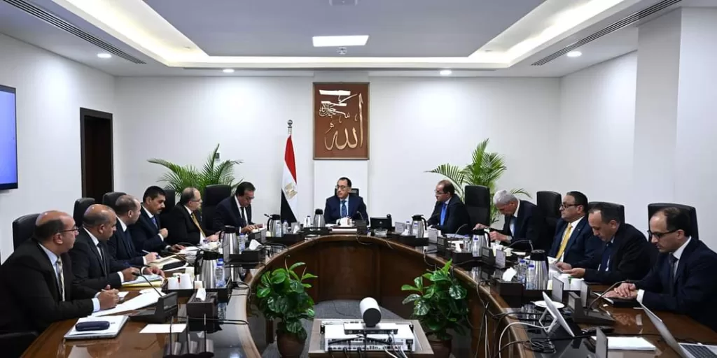 Madbouli suit les efforts pour assurer le matériel médical 4 - Le Progrès Egyptien Madbouli suit les efforts pour assurer le matériel médical 3 - Le Progrès Egyptien