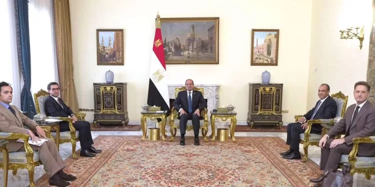 Le Président Al-Sissi reçoit le ministre français des Affaires étrangères 2 - Le Progrès Egyptien Le Président Al-Sissi reçoit le ministre français des Affaires étrangères 1 - Le Progrès Egyptien