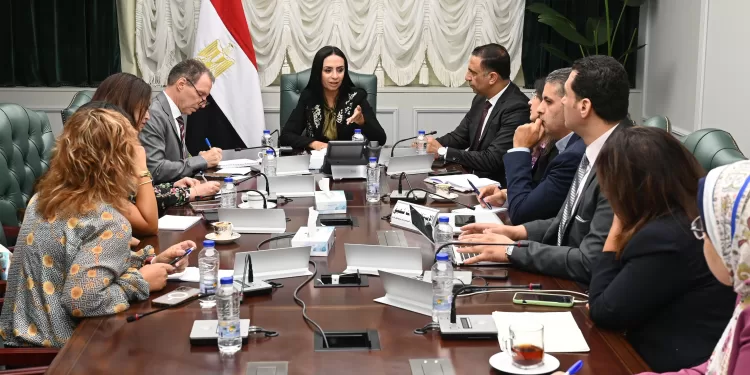 La ministre de la Solidarité reçoit le directeur du bureau du PAM 2 - Le Progrès Egyptien La ministre de la Solidarité reçoit le directeur du bureau du PAM 1 - Le Progrès Egyptien