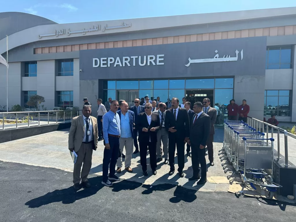 Inspection de la Commission Supérieure de Sécurité et de l'Environnement aux Aéroports d'Al-Alamein et de Marsa Matrouh 8 - Le Progrès Egyptien Inspection de la Commission Supérieure de Sécurité et de l'Environnement aux Aéroports d'Al-Alamein et de Marsa Matrouh 7 - Le Progrès Egyptien