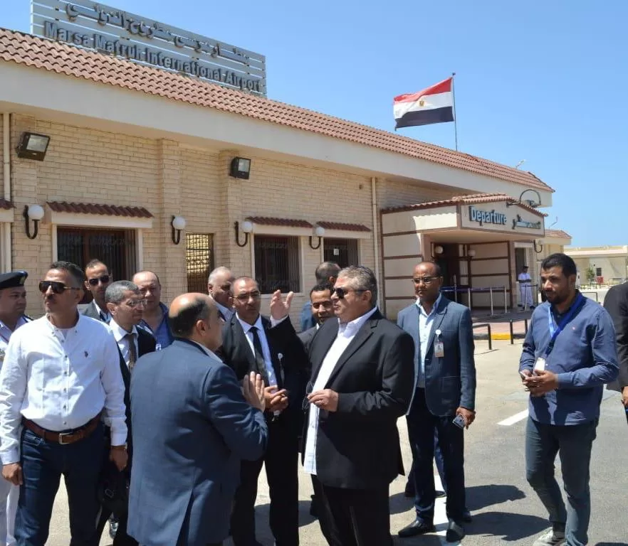 Inspection de la Commission Supérieure de Sécurité et de l'Environnement aux Aéroports d'Al-Alamein et de Marsa Matrouh 4 - Le Progrès Egyptien Inspection de la Commission Supérieure de Sécurité et de l'Environnement aux Aéroports d'Al-Alamein et de Marsa Matrouh 3 - Le Progrès Egyptien