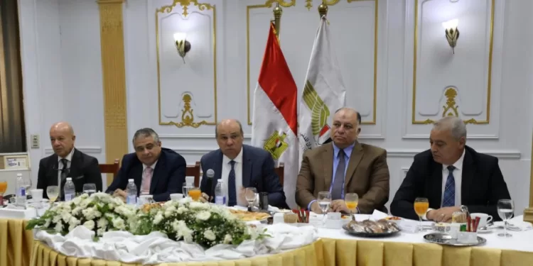 Al-Hefni : EgyptAir est l'un des « bras » de l'Etat 2 - Le Progrès Egyptien Al-Hefni : EgyptAir est l'un des « bras » de l'Etat 1 - Le Progrès Egyptien