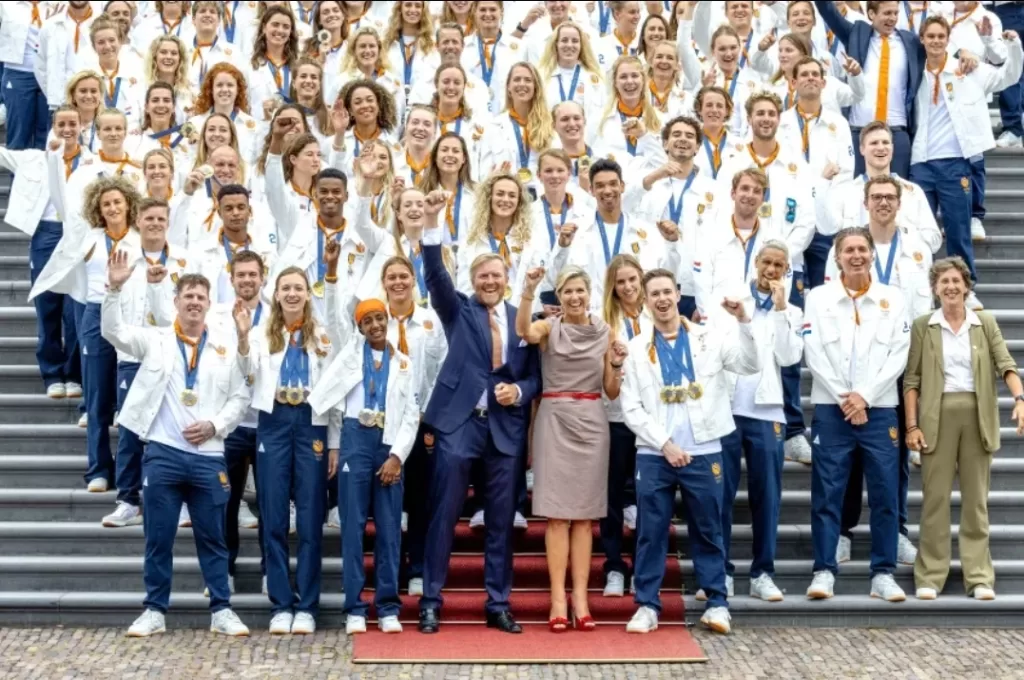 Le couple royal hollandais euphorique pour le retour des médaillés olympiques 3 - Le Progrès Egyptien