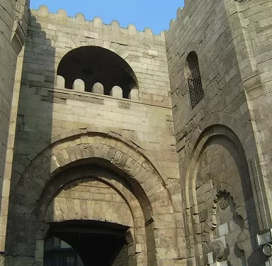 Bab Zuweila, un aperçu unique du passé historique du Caire 1 - Le Progrès Egyptien