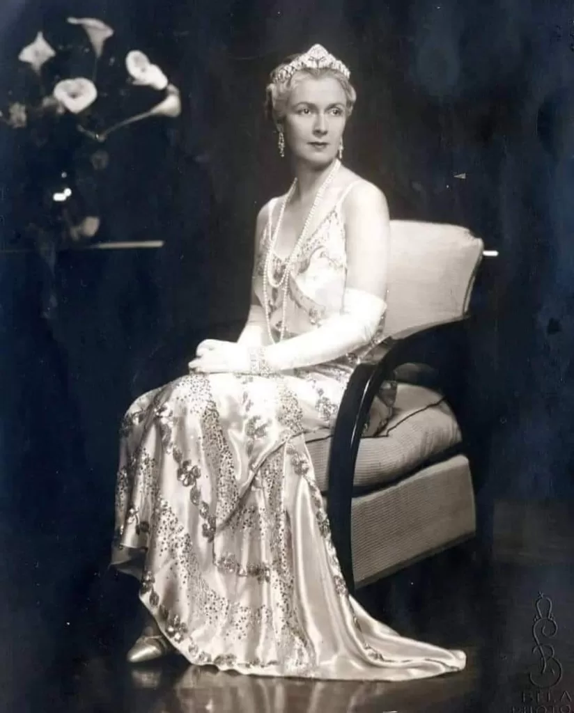 Karima Halima Fatima, la belle aux mille et une histoires 4 - Le Progrès Egyptien Karima Halima Fatima, la belle aux mille et une histoires 3 - Le Progrès Egyptien