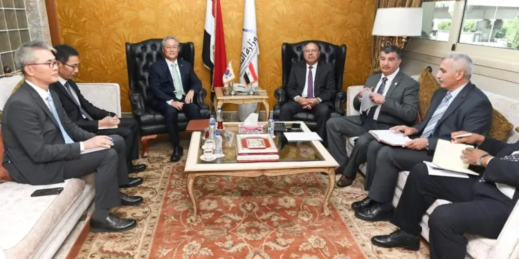 Coopération égypto-coréenne dans les domaines de l'industrie et des transports 1 - Le Progrès Egyptien