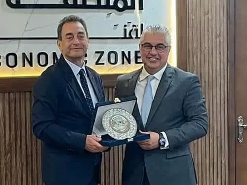 ZECS : Visite de l’Ambassadeur de France 6 - Le Progrès Egyptien ZECS : Visite de l’Ambassadeur de France 5 - Le Progrès Egyptien