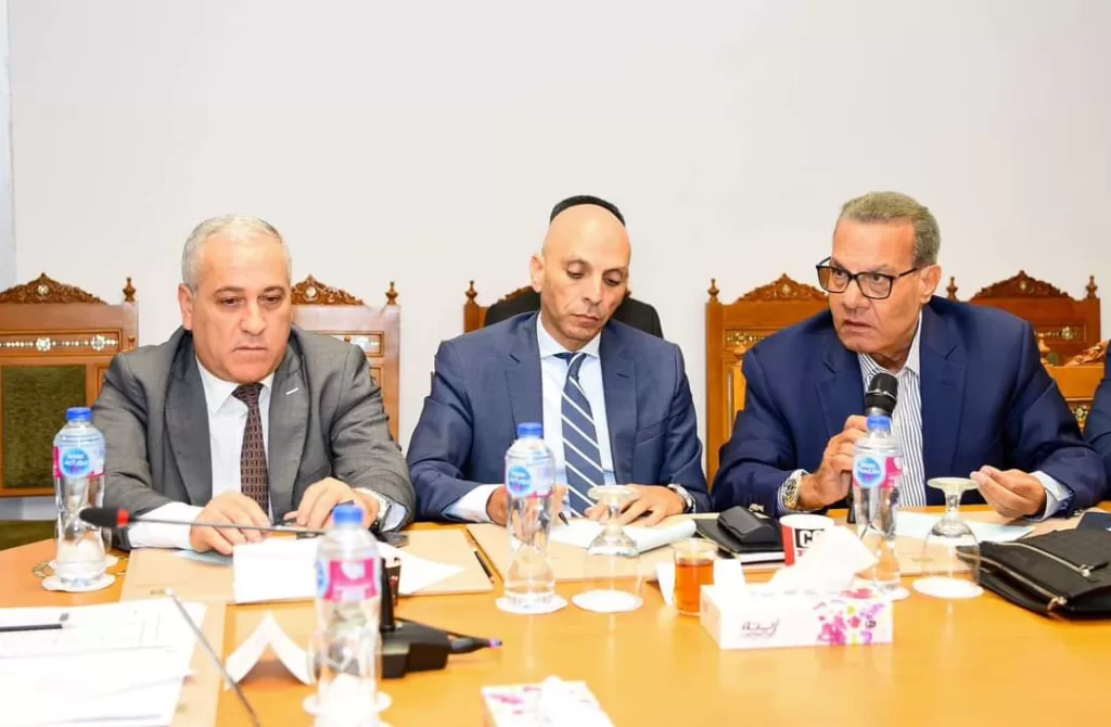 Abdel-Aati rencontre les présidents des organismes médiatiques, les rédacteurs en chef et les conseils d'administration des journaux 26 - Le Progrès Egyptien Abdel-Aati rencontre les présidents des organismes médiatiques, les rédacteurs en chef et les conseils d'administration des journaux 25 - Le Progrès Egyptien