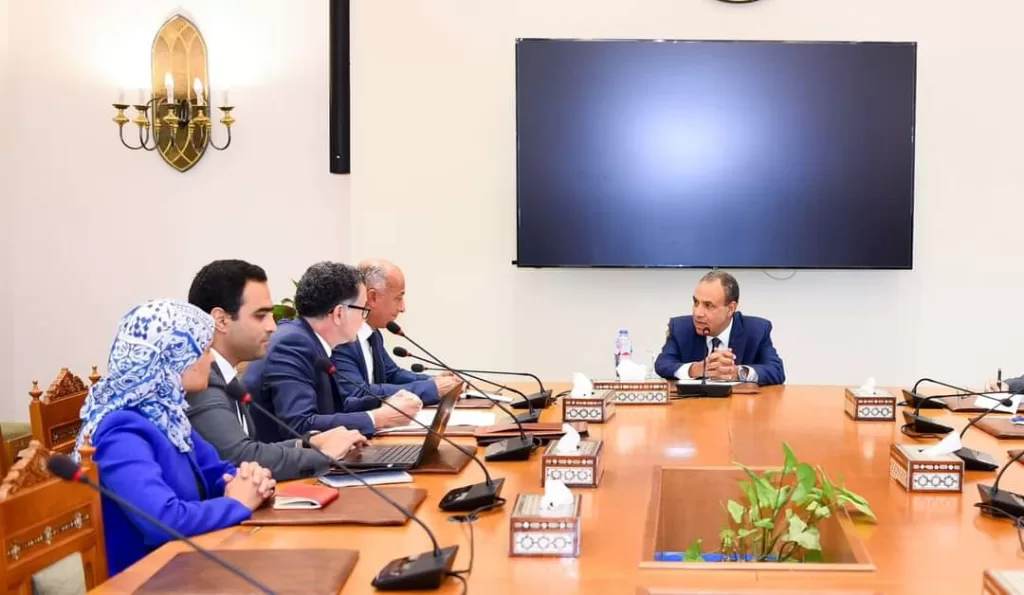 Abdel-Aati se réunit avec les dirigeants de l’environnement au ministère des Affaires étrangères 6 - Le Progrès Egyptien Abdel-Aati se réunit avec les dirigeants de l’environnement au ministère des Affaires étrangères 5 - Le Progrès Egyptien