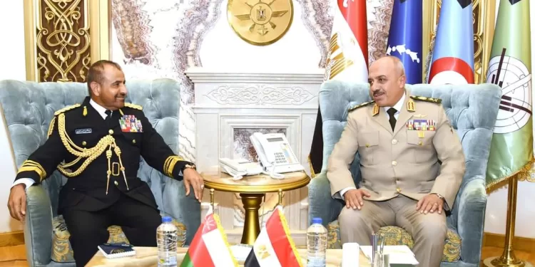 Le chef d'état-major s'entretient avec son homologue omanais 2 - Le Progrès Egyptien Le chef d'état-major s'entretient avec son homologue omanais 1 - Le Progrès Egyptien