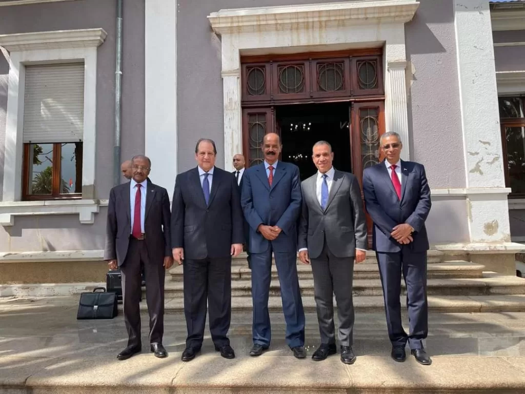 Le Chef des renseignements généraux et le ministre des Affaires étrangères en visite à Asmara 5 - Le Progrès Egyptien