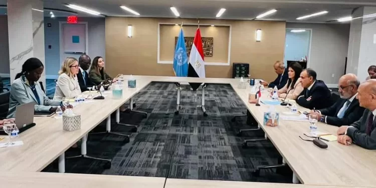 Rencontre entre Abdel-Aati et la Directrice des opérations de la BM 1 - Le Progrès Egyptien