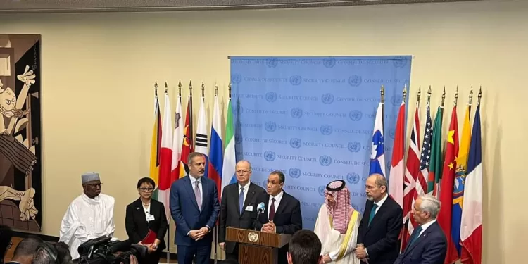 Dr. Badr Abdel-Aati souligne l'importance de la responsabilité juridique des États lors d'une conférence de presse sur la Palestine 2 - Le Progrès Egyptien Dr. Badr Abdel-Aati souligne l'importance de la responsabilité juridique des États lors d'une conférence de presse sur la Palestine 1 - Le Progrès Egyptien