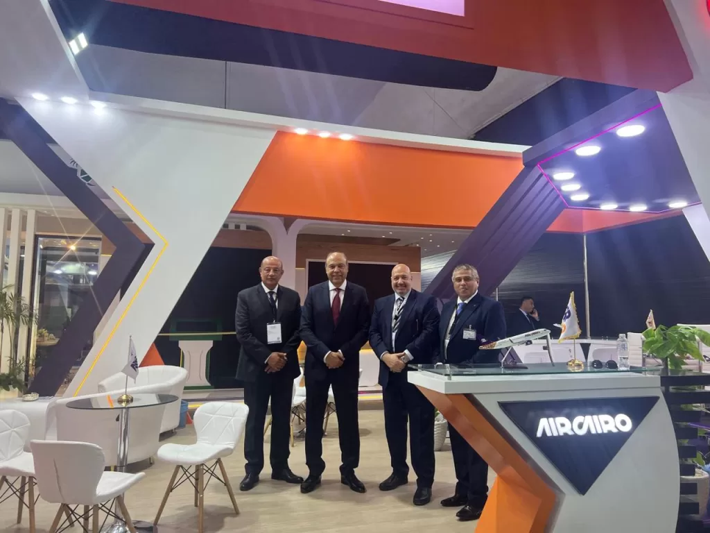 Le ministre de l'Aviation civile effectue une tournée d'inspection au Salon de l'aviation et de l'espace d'Al-Alamein 2024 8 - Le Progrès Egyptien Le ministre de l'Aviation civile effectue une tournée d'inspection au Salon de l'aviation et de l'espace d'Al-Alamein 2024 7 - Le Progrès Egyptien