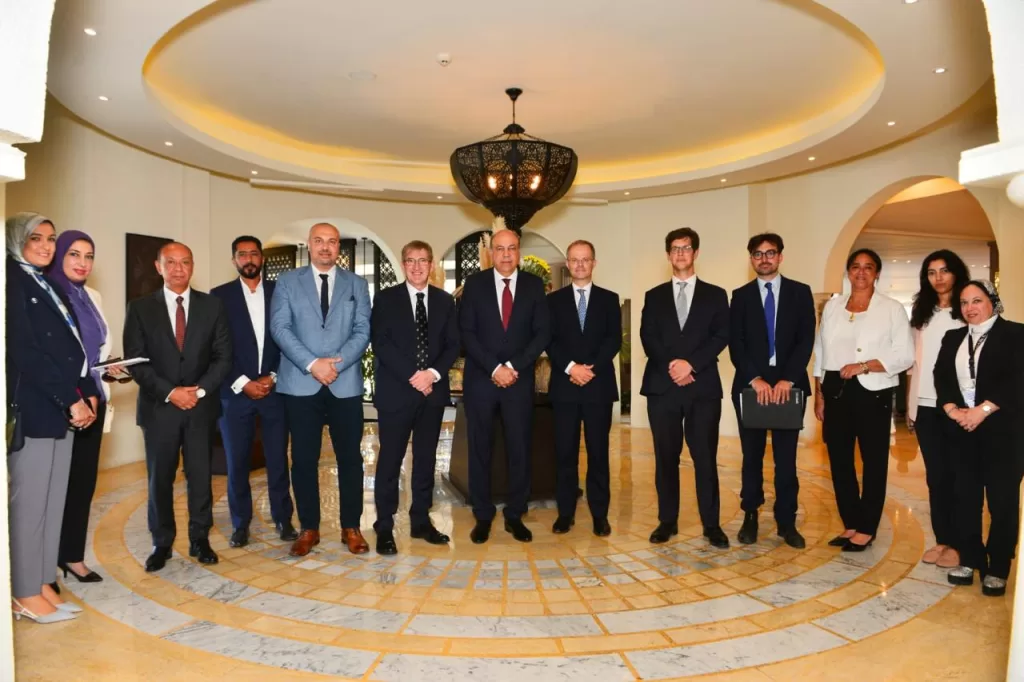 Salon international de l'Aviation et de l'Espace : Intenses activités du ministre de l’Aviation 8 - Le Progrès Egyptien Salon international de l'Aviation et de l'Espace : Intenses activités du ministre de l’Aviation 7 - Le Progrès Egyptien