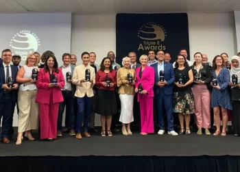 L’Egyptienne Héba Labib reçoit le prix Triple E