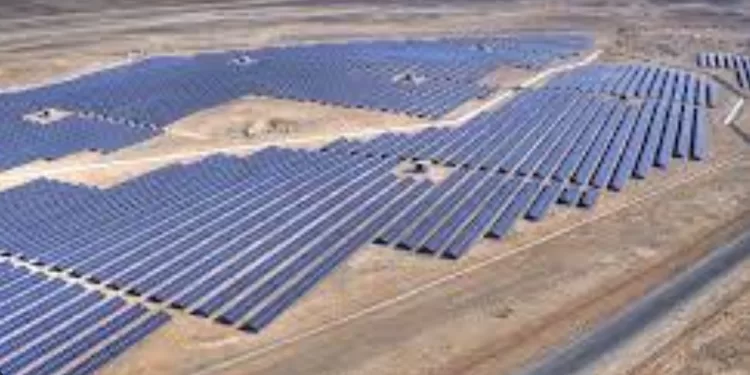 Des investissements de 2,2 mds USD dans le projet de parc solaire de Benban 1 - Le Progrès Egyptien