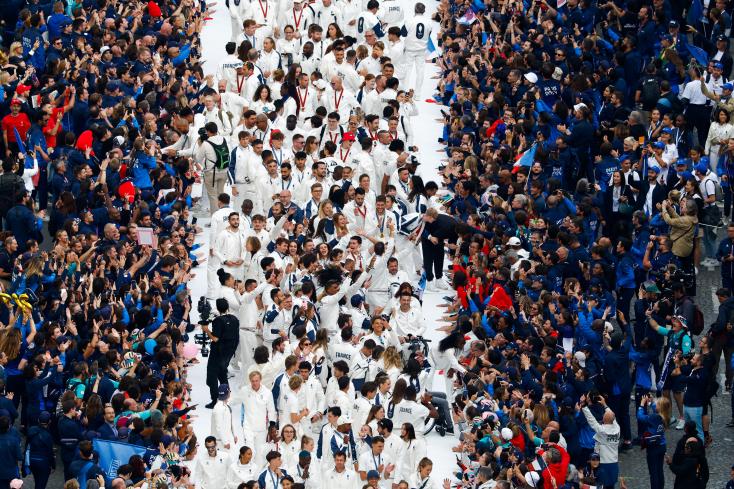 JO de Paris : Les athlètes de l’équipe de France fêtés et décorés 7 - Le Progrès Egyptien