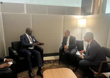 Le ministre des AE salue le bon déroulement du processus de transition au Gabon