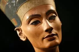 Reines, prêtresses, pharaonnes, femmes du peuple : Le pouvoir des Egyptiennes antiques 14 - Le Progrès Egyptien Reines, prêtresses, pharaonnes, femmes du peuple : Le pouvoir des Egyptiennes antiques 13 - Le Progrès Egyptien