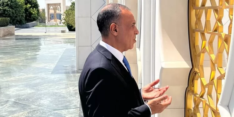 Dr Abdel Aati visite la tombe du fondateur des Emirats arabes unis 1 - Le Progrès Egyptien
