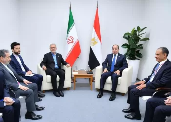 Entretien Al-Sissi avec son homologue iranien en marge du sommet des BRICS à Kazan