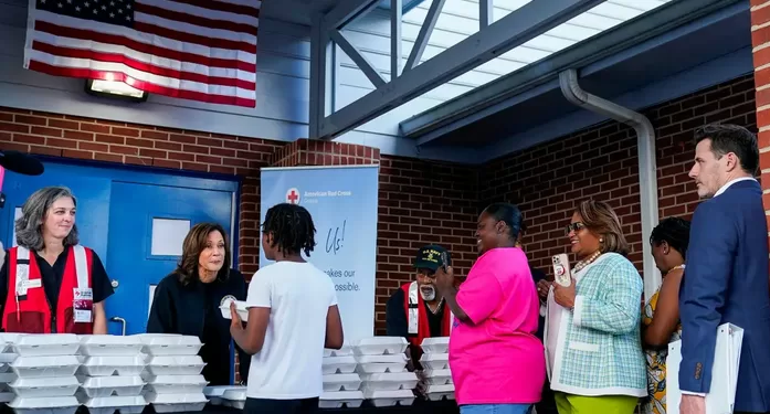 USA : Biden et Harris à la rencontre des sinistrés de la tempête Helene 1 - Le Progrès Egyptien
