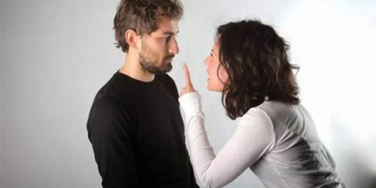 Que faire avec une partenaire contrôlante ? 2 - Le Progrès Egyptien Que faire avec une partenaire contrôlante ? 1 - Le Progrès Egyptien