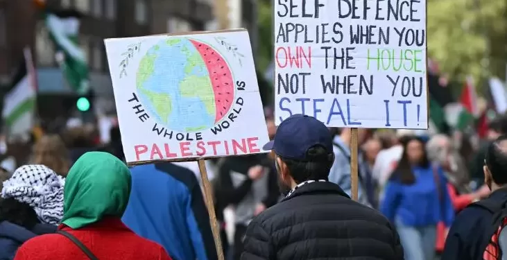 Un an après le 7-Octobre: Des milliers de personnes défilent à Londres en soutien à Gaza, 2 - Le Progrès Egyptien Un an après le 7-Octobre: Des milliers de personnes défilent à Londres en soutien à Gaza, 1 - Le Progrès Egyptien