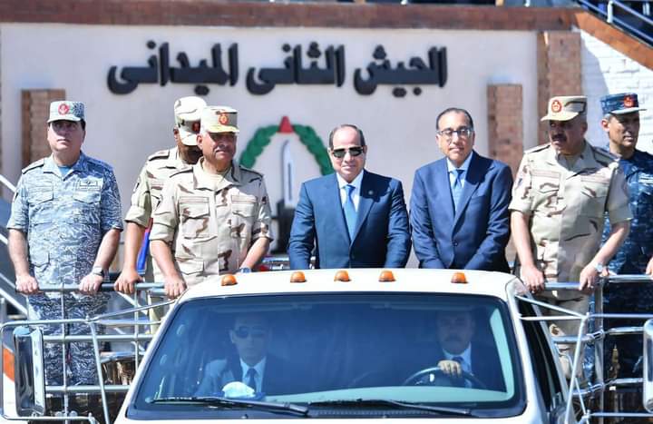 Ismaïlia :  Al-Sissi inspecte l'état de préparation au combat de la 6e division blindée de la 2e Armée de campagne (photos) 3 - Le Progrès Egyptien