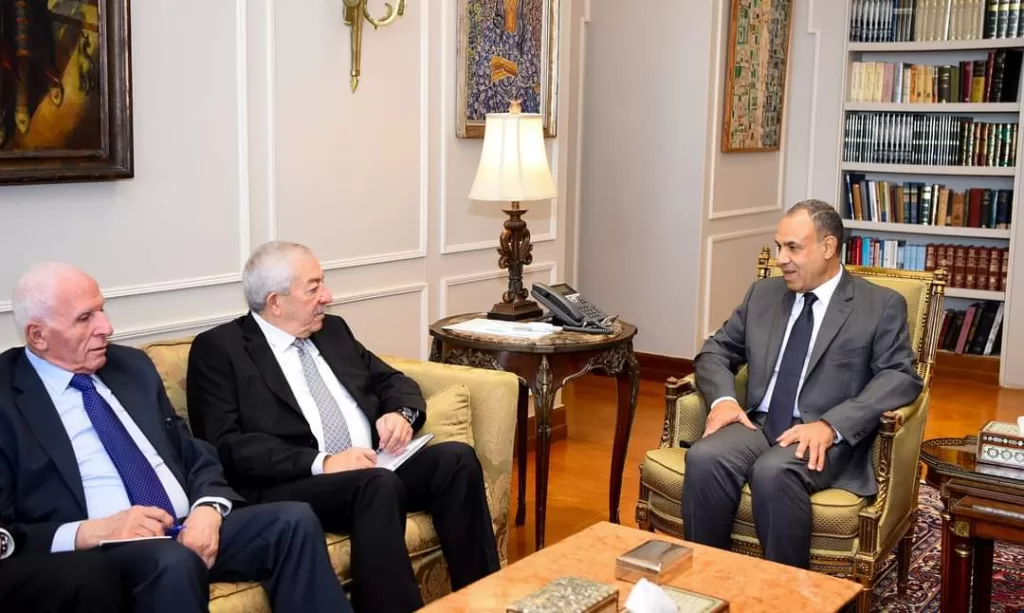 Le ministre des AE réaffirme à la délégation du Fatah la position de soutien de l'Egypte à l'Autorité palestinienne 5 - Le Progrès Egyptien