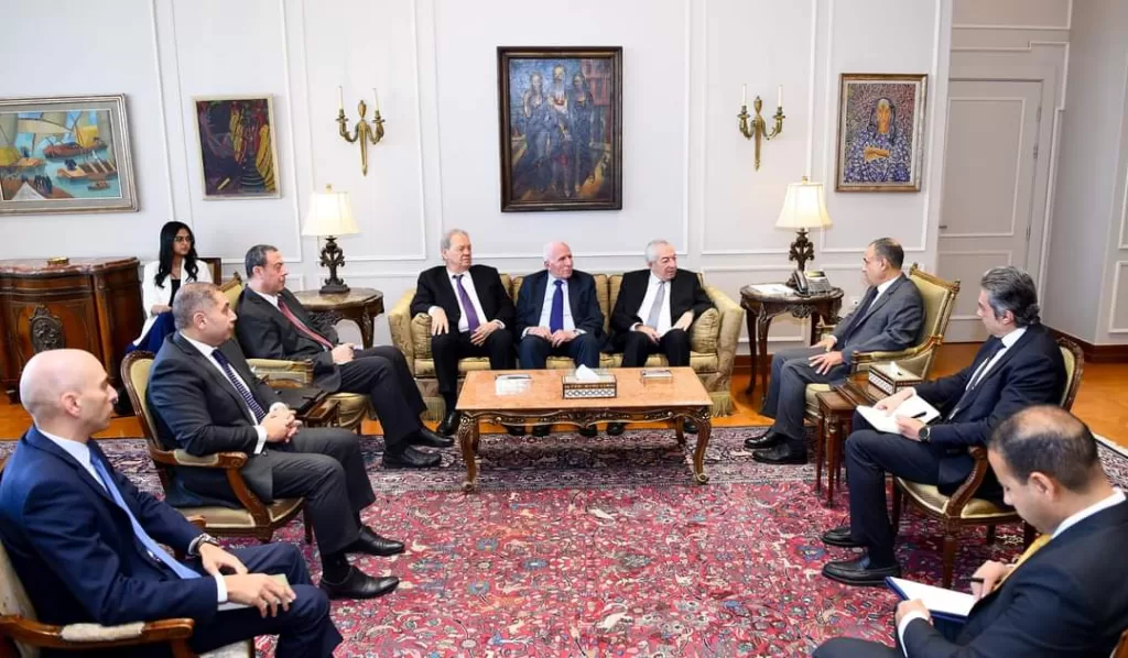 Le ministre des AE réaffirme à la délégation du Fatah la position de soutien de l'Egypte à l'Autorité palestinienne 3 - Le Progrès Egyptien