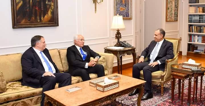 Abdel Aati reçoit le PDG du groupe d'entreprises concerné par la mise en œuvre du projet d'interconnexion électrique entre l'Égypte et la Grèce 1 - Le Progrès Egyptien