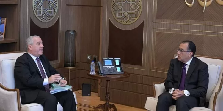 Le Premier ministre rencontre le président de l'Autorité nationale de la presse  1 - Le Progrès Egyptien