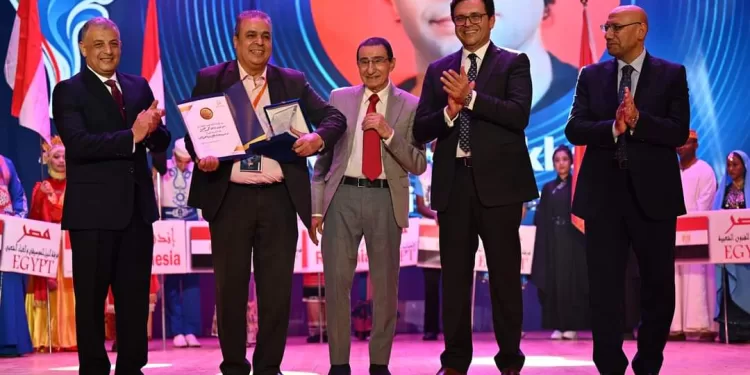 Ouverture éclatante du 24e Festival international des arts populaires d'Ismaïlia 2 - Le Progrès Egyptien Ouverture éclatante du 24e Festival international des arts populaires d'Ismaïlia 1 - Le Progrès Egyptien