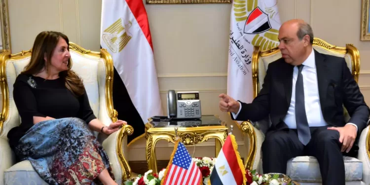 Coopération Egypte- USA en transport aérien 2 - Le Progrès Egyptien Coopération Egypte- USA en transport aérien 1 - Le Progrès Egyptien